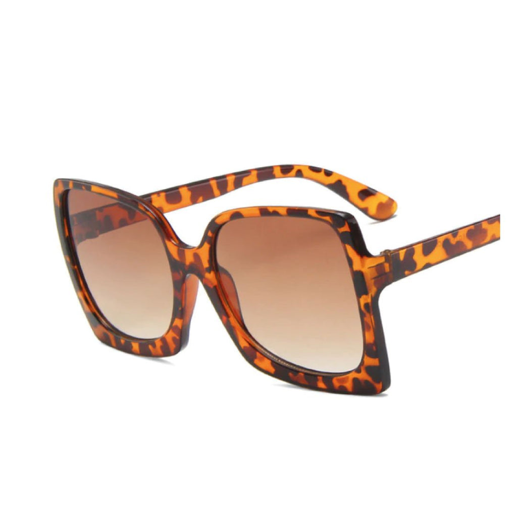 RetroVogue Oversized Sunglasses